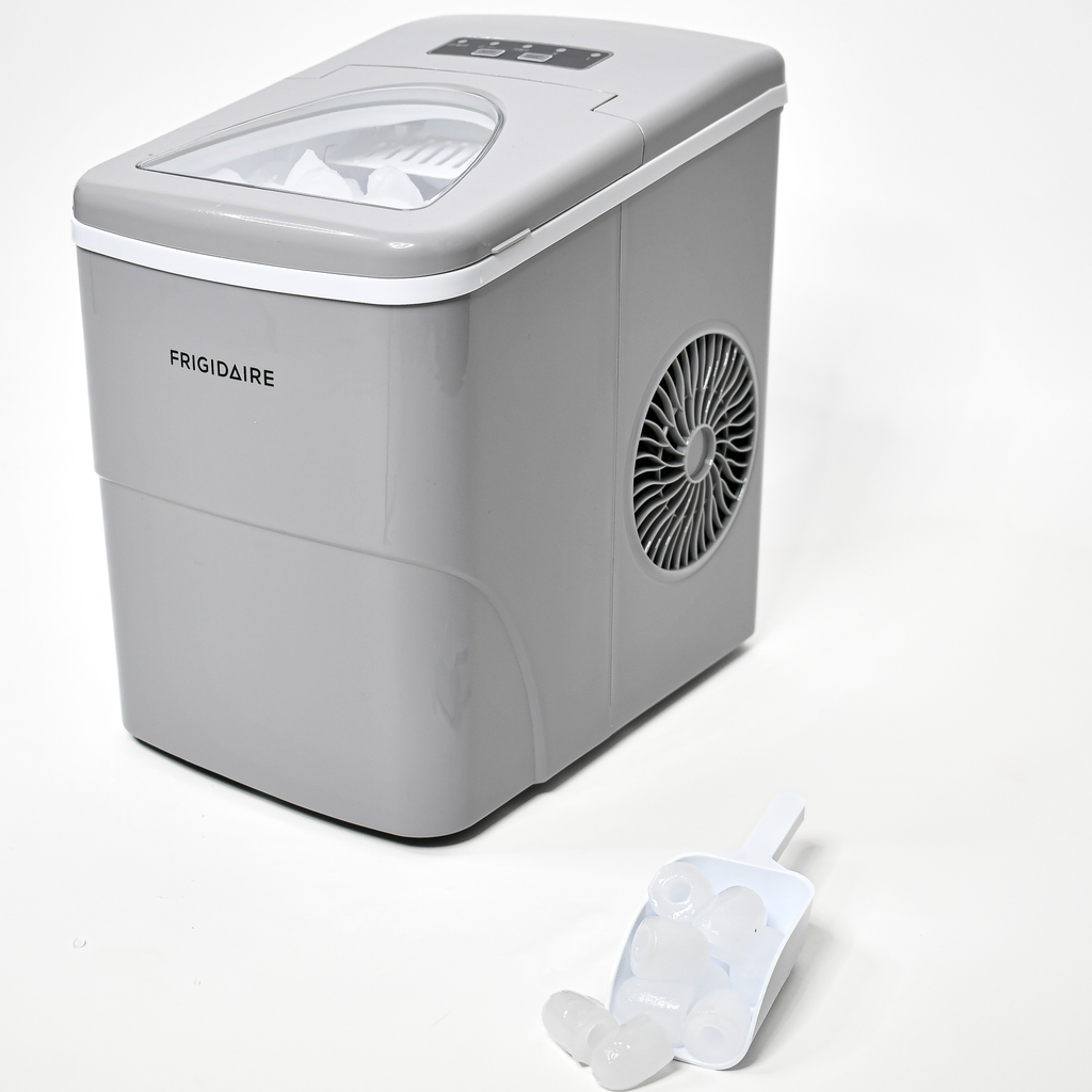 Frigidaire, 26 Lbs. Countertop Ice Maker, Bullet Shaped Ice, Silver