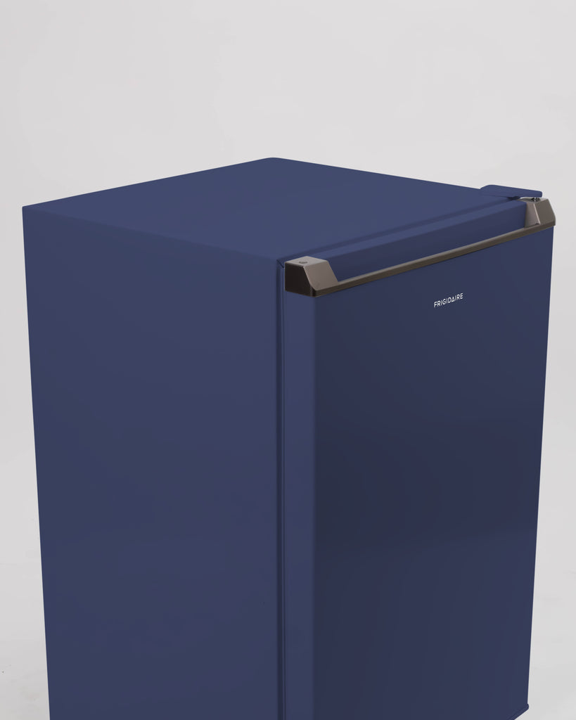 Frigidaire, 4.5 Cu. Ft. Compact Refrigerator, Marine