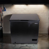 Frigidaire, 7.0 Cu. Ft. Chest Freezer, Black Granite Design