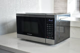 Frigidaire, 0.9 Cu. Ft. Countertop Microwave Oven, Stainless Steel